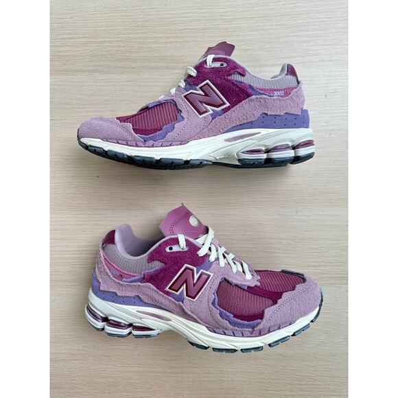 New Balance 2002R Protection Pack Pink - Size 8M - NEW - Picture 3 of 8